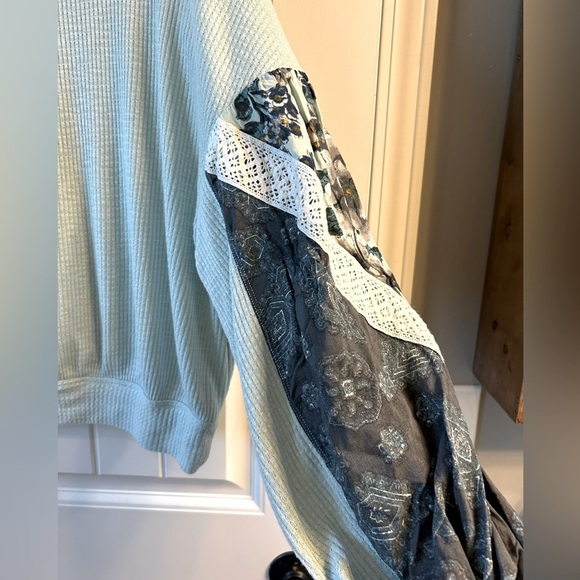 NWOT Free People color splash top in mint - Picture 8 of 11
